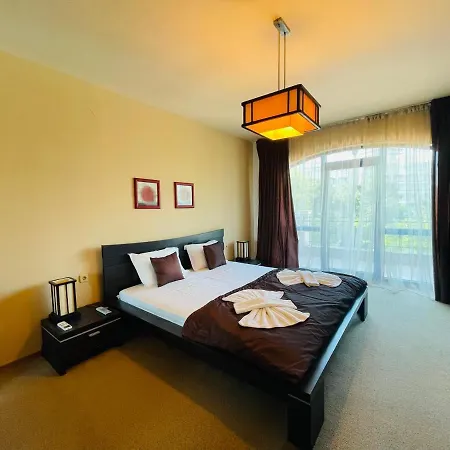 Luxury Whit Sea View At Sunny Apartment *